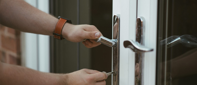 24 hour key locksmith Visalia